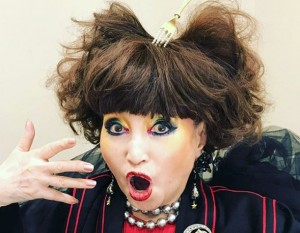 黒柳徹子のインスタが話題に！結婚歴や昔の綺麗な画像もまとめ