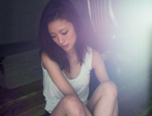 上戸彩が昼顔の濡場が激しい！性格に演技は上手？激やせがやばい？