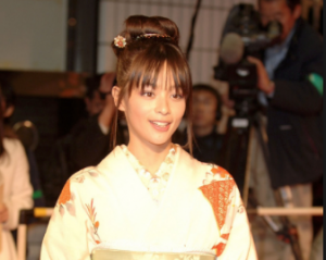 加藤ローサは現在もかわいい？性格や松井大輔と離婚間近の噂も